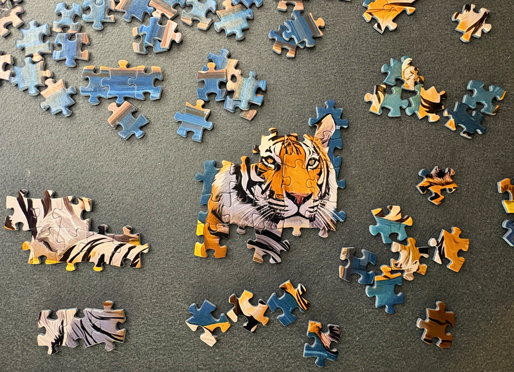 Banana Float 1000 Piece Jigsaw Puzzle